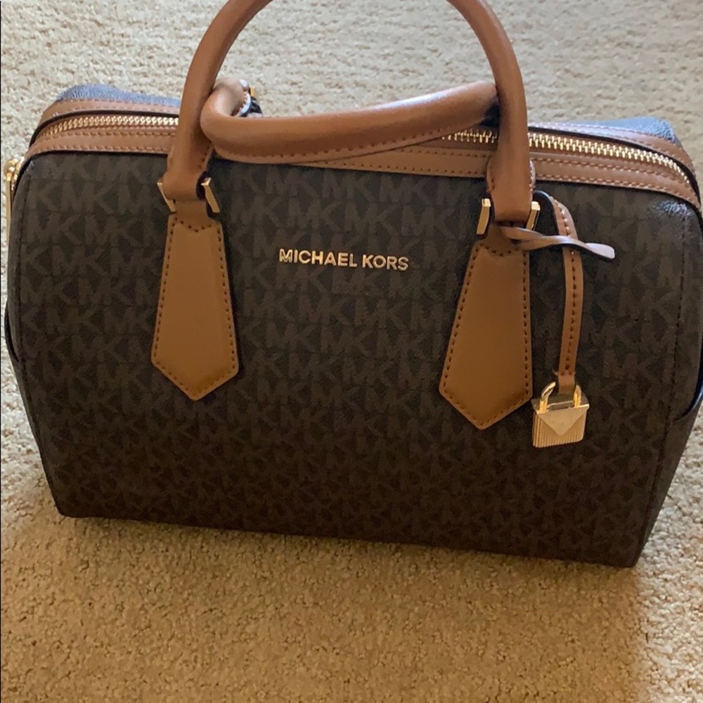 Michael Kors Bedford Travel Medium Logo Satchel